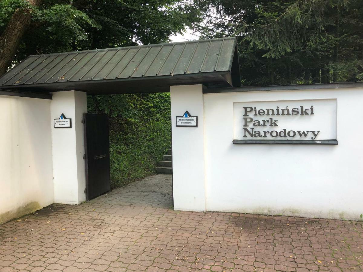 乔尔什滕Gosciniec Pod Smrekami住宿加早餐旅馆 外观 照片
